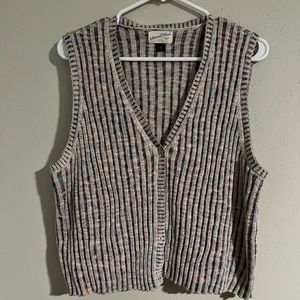 Universal Threads Cropped Multi-colored vest